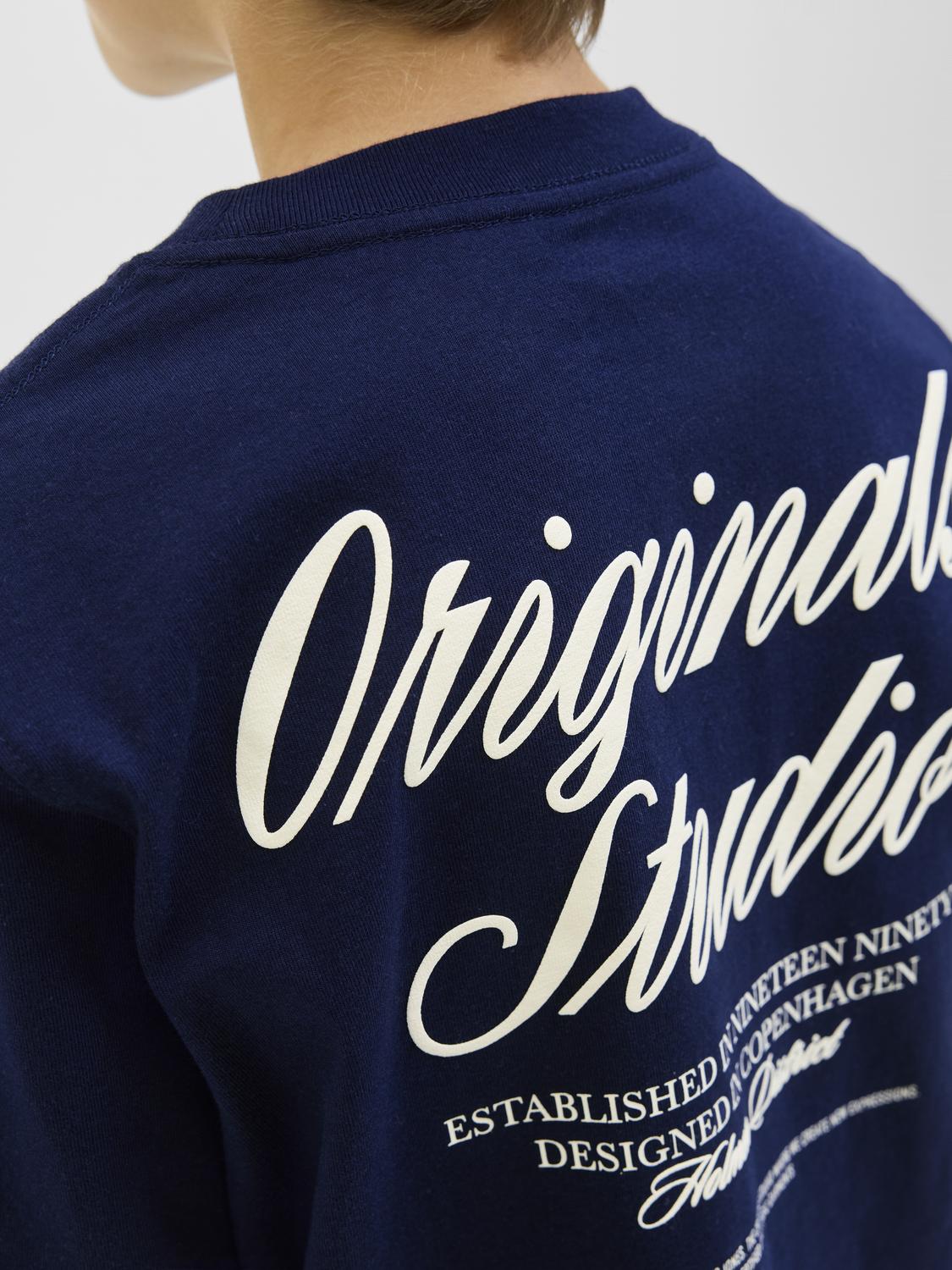 model_shot-detail